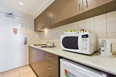 Metro Advance Apartments & Hotel - Sydney Tourism 6