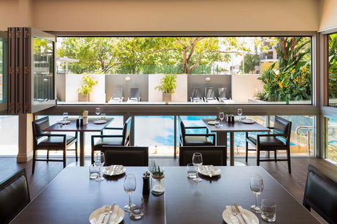 H On Smith Hotel - Sydney Tourism 10