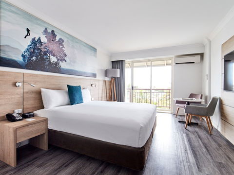 Novotel Cairns Oasis Resort - Sydney Tourism 1