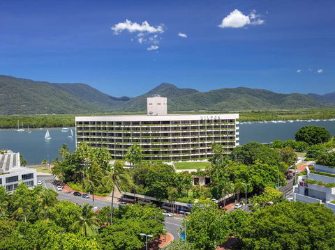 Hilton Cairns - Sydney Tourism 2
