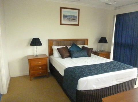 Coral Towers Holiday Apartments - Sydney Tourism 1