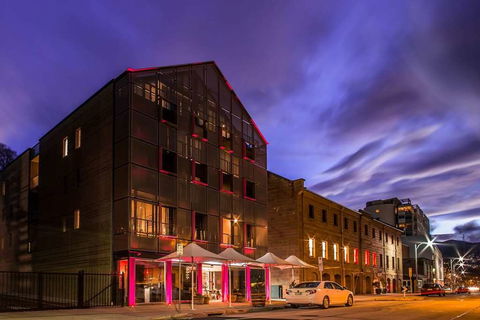 Salamanca Wharf Hotel - Sydney Tourism 1