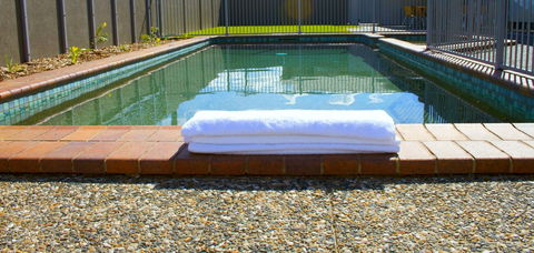 The Stirling Hotel Rockhampton - Sydney Tourism 2