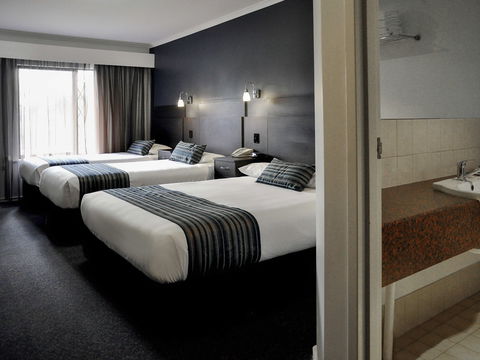 Ibis Styles Adelaide Manor - Sydney Tourism 1