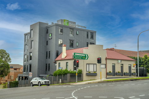 Holiday Inn Stes Parramatta Mar - Sydney Tourism 0