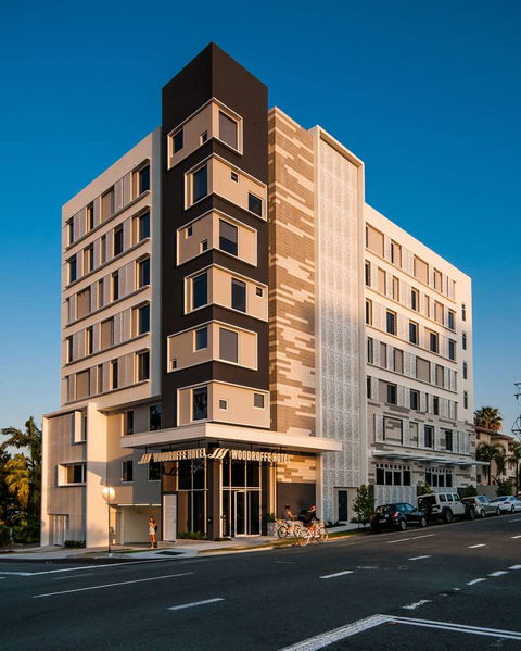 Woodroffe Hotel, Gold Coast - Sydney Tourism 0