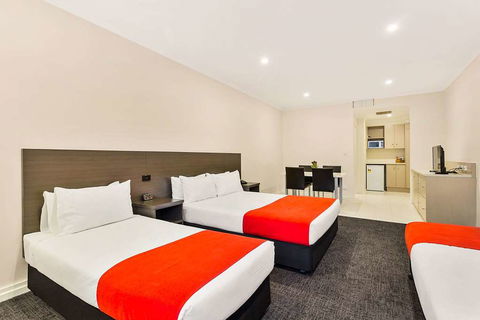 Quality Hotel Manor - Sydney Tourism 5