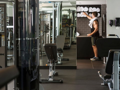 Pullman Sydney Airport Hotel - Sydney Tourism 13