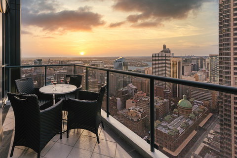 Meriton Suites Pitt Street - Sydney Tourism 0