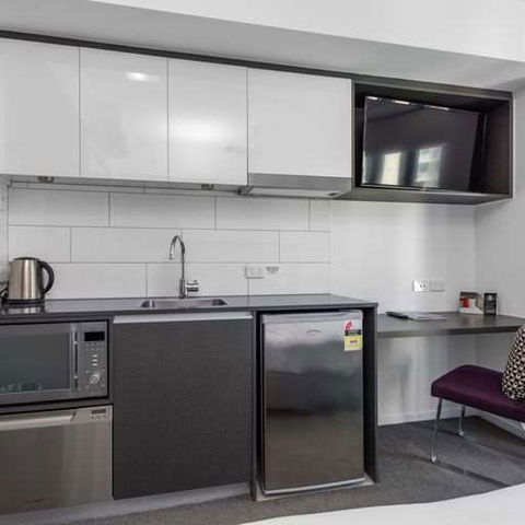 H On Mitchell Apartment Hotel - Sydney Tourism 1