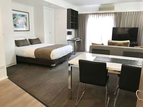 DressCircle Apts - Archer St - Sydney Tourism 2