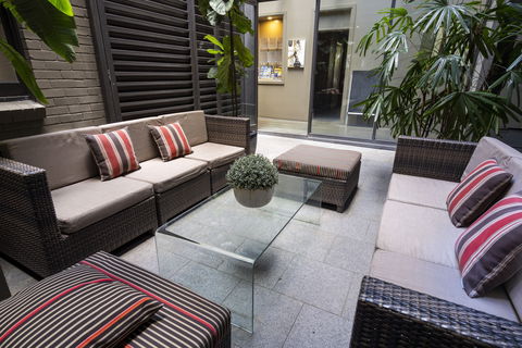 The Vulcan Hotel - Sydney Tourism 2