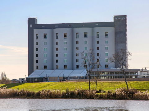 Peppers Silo Launceston - Sydney Tourism 1