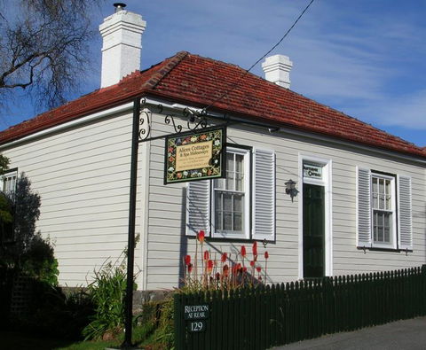 Alice's Cottages - Sydney Tourism 0