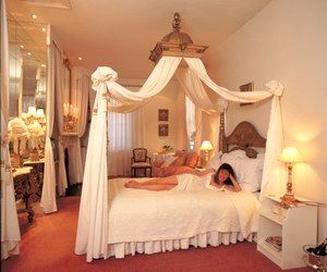 Alice's Cottages - Sydney Tourism 3