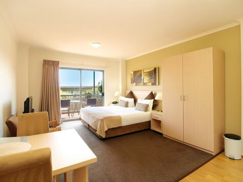 Oaks Goldsbrough Apartment Hotel - Sydney Tourism 1
