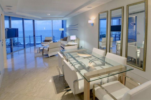 Oceans Mooloolaba - Sydney Tourism 2