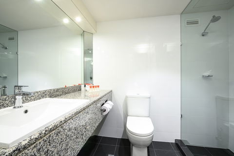 Hotel Grand Chancellor Adelaide - Sydney Tourism 2