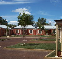 Ross Motel  Caravan Park - Sydney Tourism