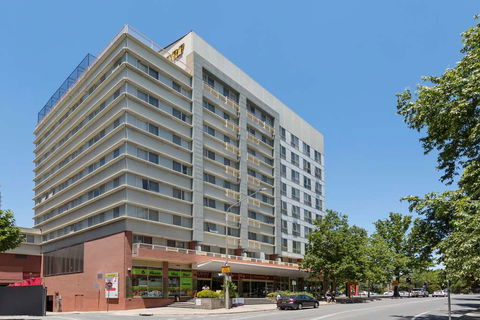 Nesuto Canberra Apartment Hotel - Sydney Tourism 0