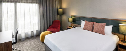 Novotel Sydney International Airport - Sydney Tourism 1