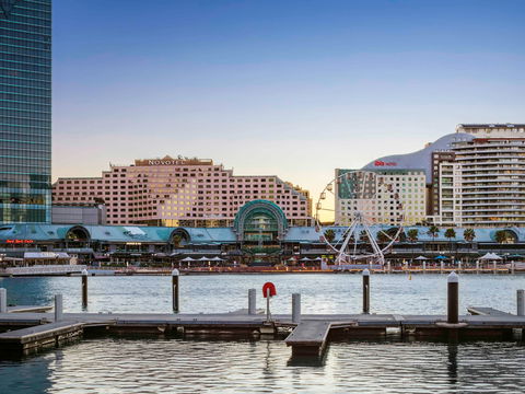 Novotel Sydney On Darling Harbour - Sydney Tourism 1