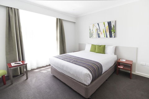 Abode Narrabundah - Sydney Tourism 4