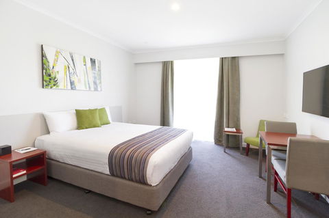 Abode Narrabundah - Sydney Tourism 6