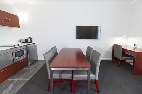 Abode Narrabundah - Sydney Tourism 8