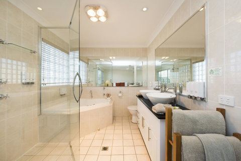 Soldiers Motel - Sydney Tourism 11