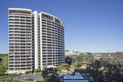 BreakFree Capital Tower Apartments - Sydney Tourism 6