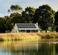 The Lake House Retreat - Sydney Tourism