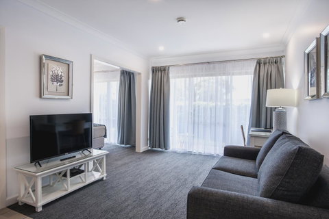Marina Hotel - Sydney Tourism 24