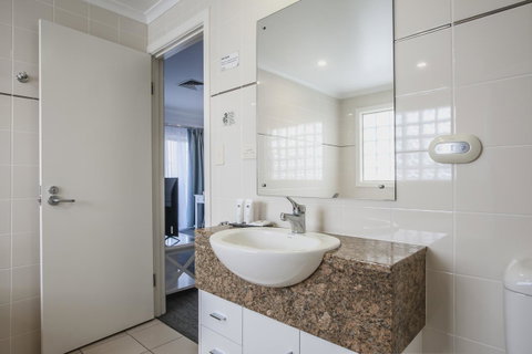 Marina Hotel - Sydney Tourism 5