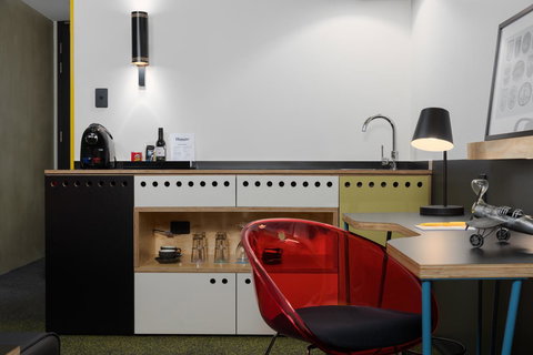 Atura Adelaide Airport - Sydney Tourism 17