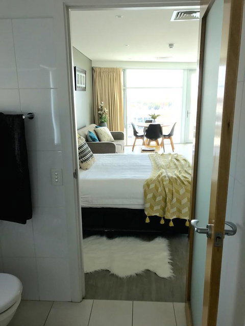 Ocean View Luxury Apartment & Suite - Sydney Tourism 16