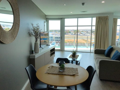 Ocean View Luxury Apartment & Suite - Sydney Tourism 37