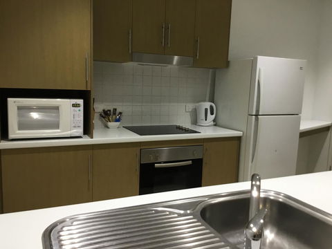 Wallaroo Marina Waterfront Luxe Apartment - Sydney Tourism 10