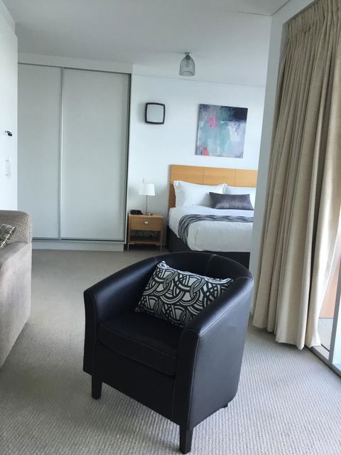Wallaroo Marina Waterfront Luxe Apartment - Sydney Tourism 13