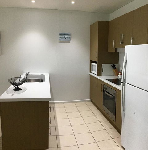 Wallaroo Marina Waterfront Luxe Apartment - Sydney Tourism 9