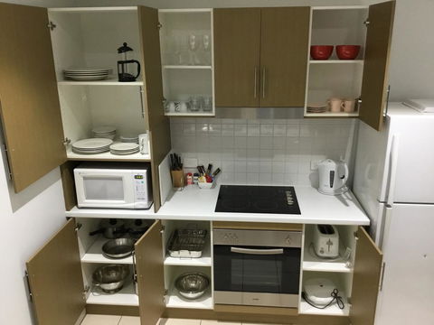 Wallaroo Marina Waterfront Luxe Apartment - Sydney Tourism 11