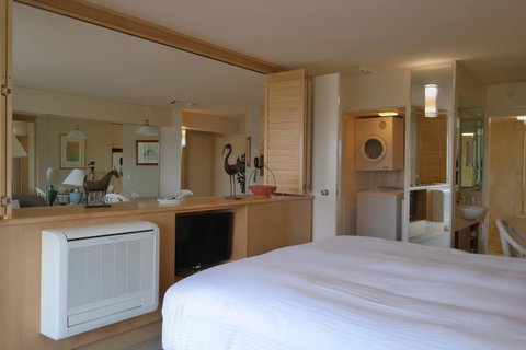Pacific Bay Resort - Sydney Tourism 32