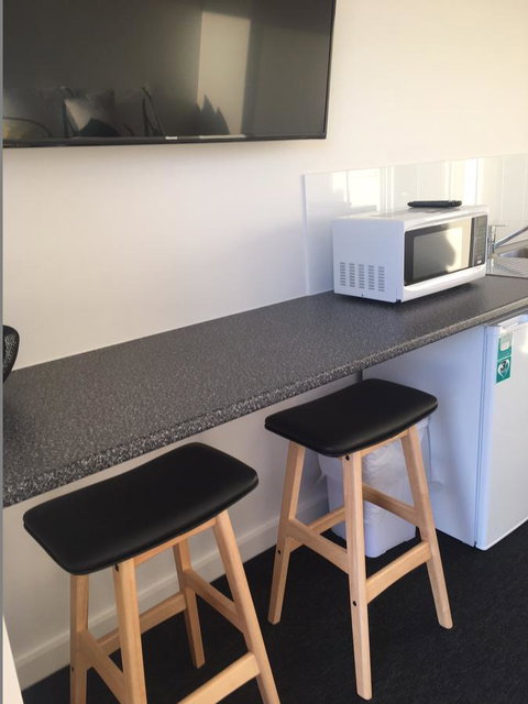Port Lincoln Shark Apartment 1 - Sydney Tourism 10