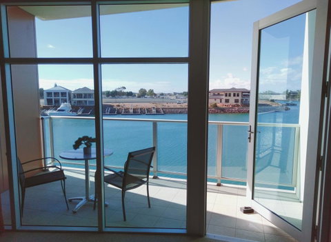 Wallaroo Marina Executive Apartments - Sydney Tourism 1