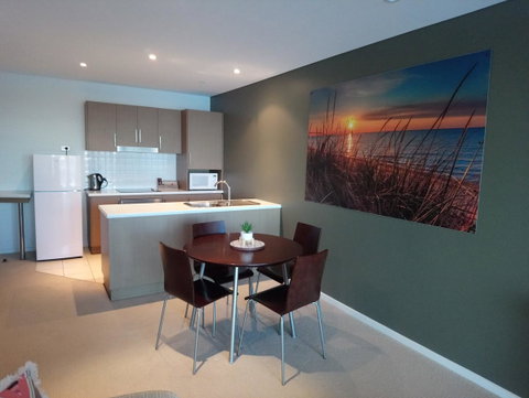 Wallaroo Marina Executive Apartments - Sydney Tourism 13
