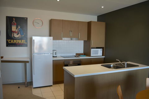 Wallaroo Marina Luxury Apartment - Sydney Tourism 12