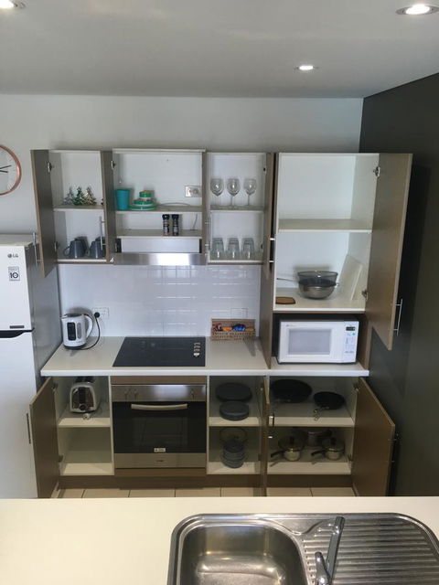 Wallaroo Marina Luxury Apartment - Sydney Tourism 8