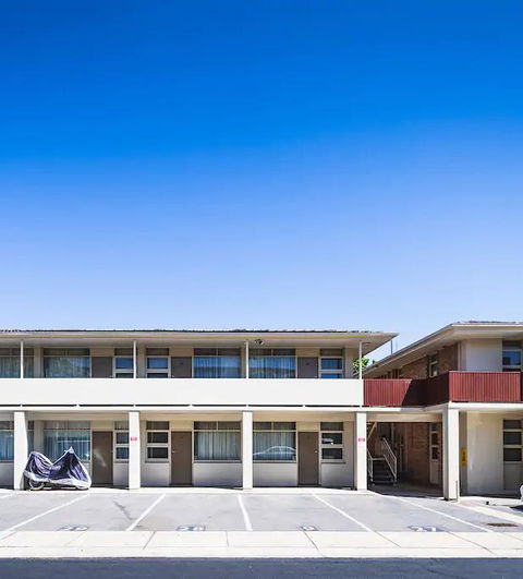 Hi 5 Glenelg Studio Apartment - Sydney Tourism 14