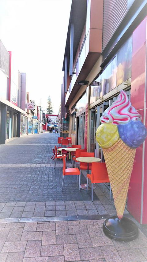 Hi 5 Glenelg Studio Apartment - Sydney Tourism 28