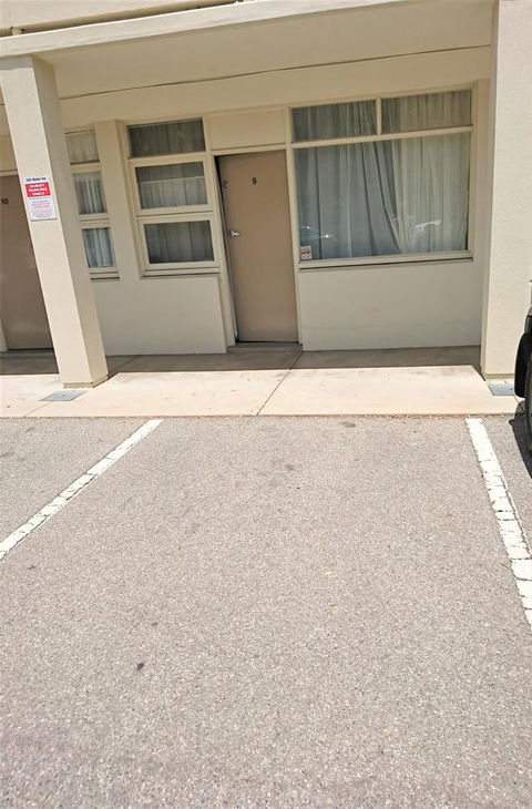 Hi 5 Glenelg Studio Apartment - Sydney Tourism 15